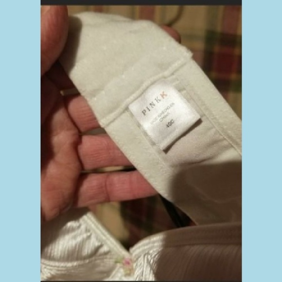 NWOT Pink K Size 40C Bra White Wireless - Picture 2 of 5